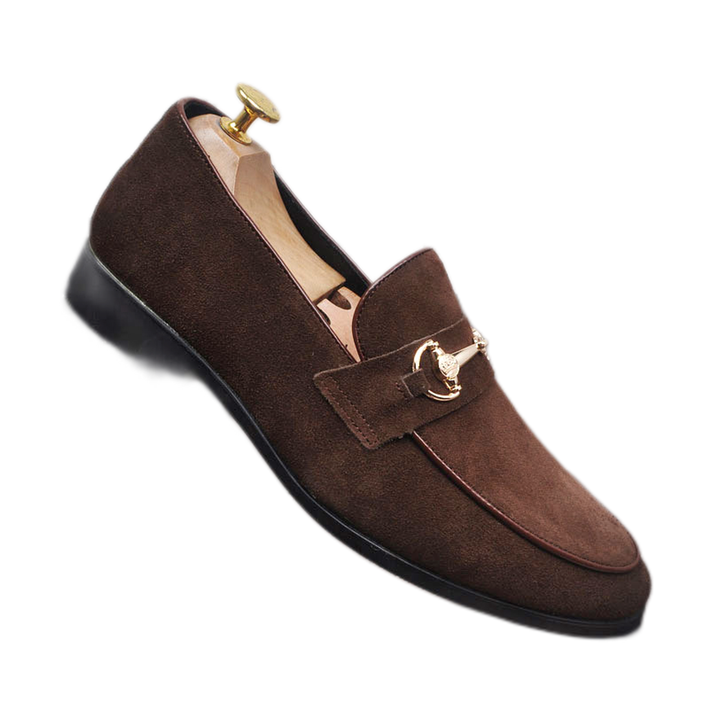 Mocasín de cuero hombre color café, con alza interna